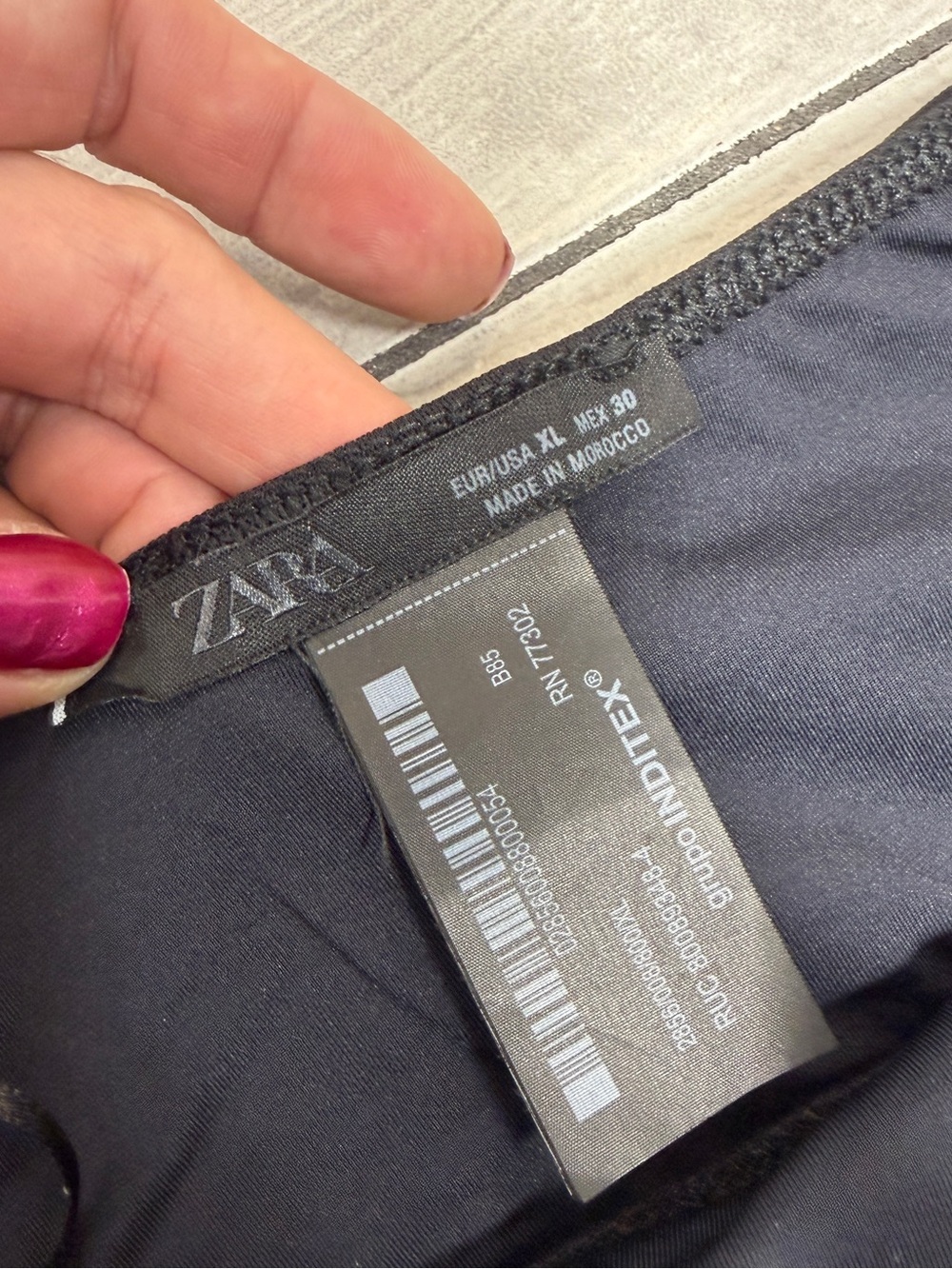 Zara Black One-Shoulder Mesh Panel One-Piece Swimsuit - Picture 5 of 7